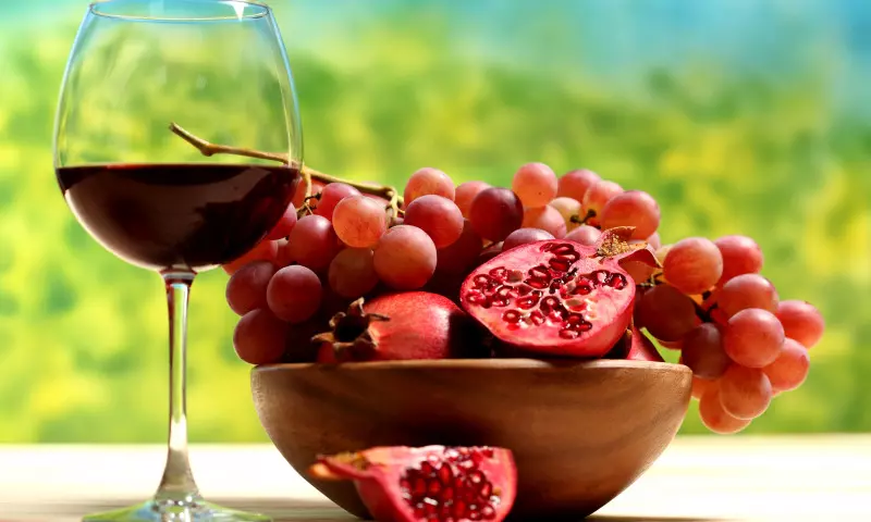 vino frukty granat vinograd