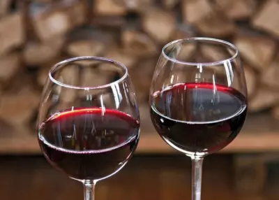 Рецепт вторичного вина из мезги винограда. Сколько держать напиток, как процедить и хранить?